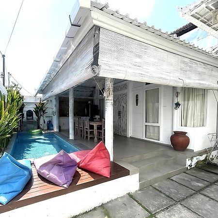 Villa Helenia - 3Br Pool & Villa - 5Mins To Finns Canggu  Exterior photo
